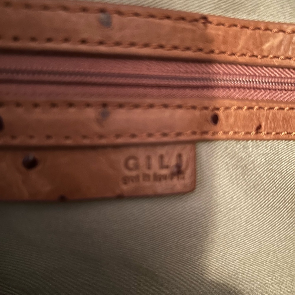G.I.L.I. Leather Roma 2 Tote - Picture 5 of 16